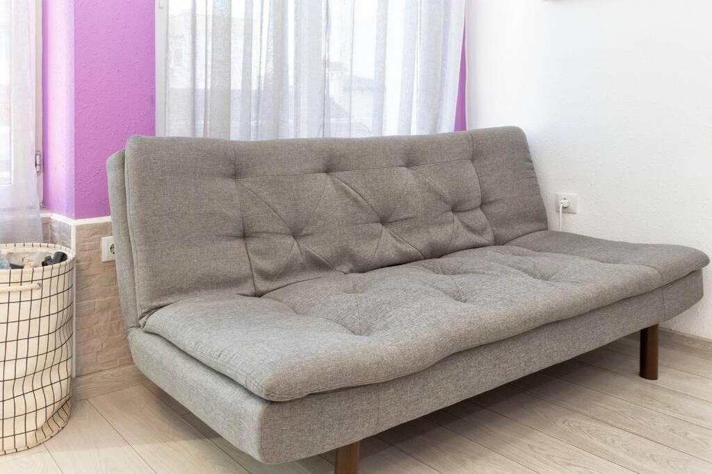 Sunny 2-Bedroom Maisonette Varna & Parking Экстерьер фото